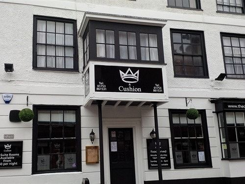 Hotel The Crown And Cushion Windsor Zewnętrze zdjęcie